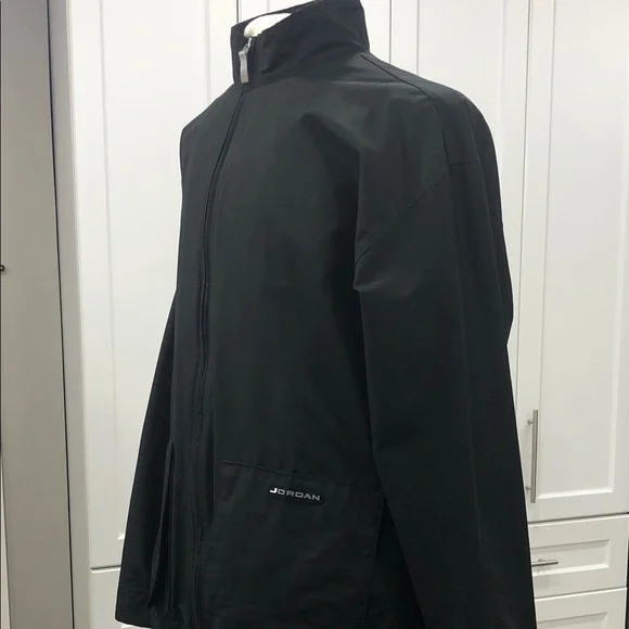⛹️♂️Jordan Men's Black Windbreaker Jacket - Picture 6 of 14